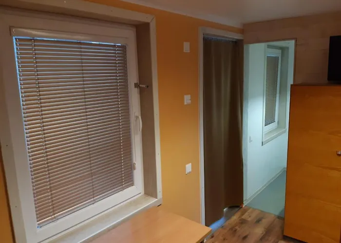 Apartment Forrent-ee *