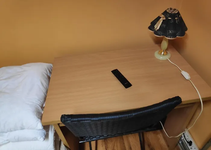 Forrent-ee Apartment